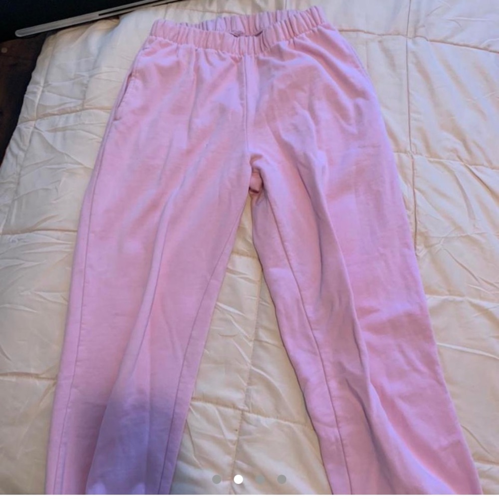 Brandy melville bubble gum sweatpants